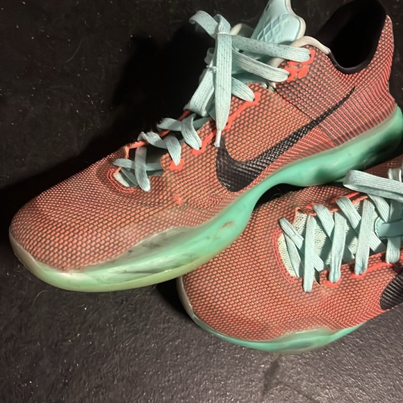 Kobe - Picture 10 of 13